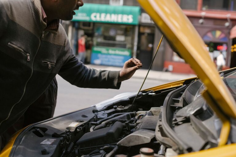 How does a car insurance claim work from start to finish?