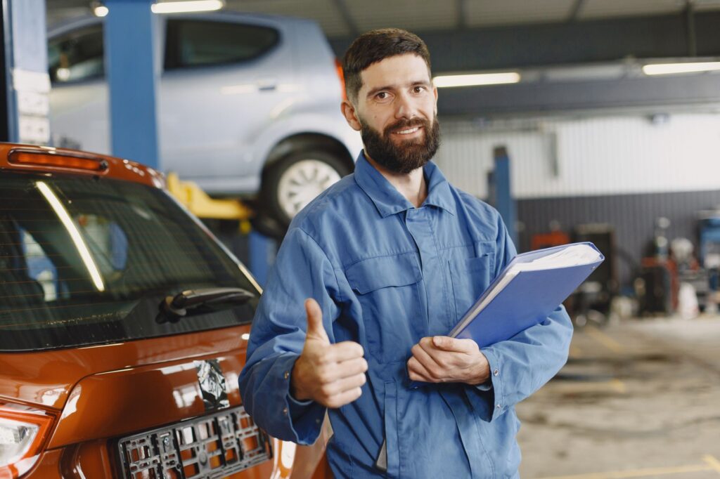 How does a car insurance claim work from start to finish?