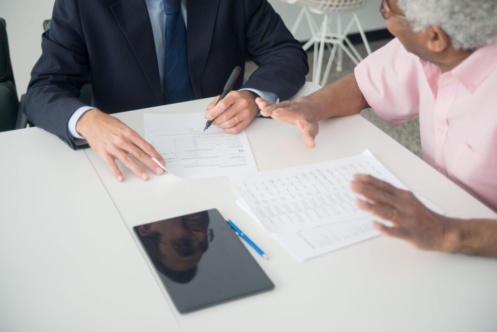 Medicare Advantage vs. Medigap: which is better?