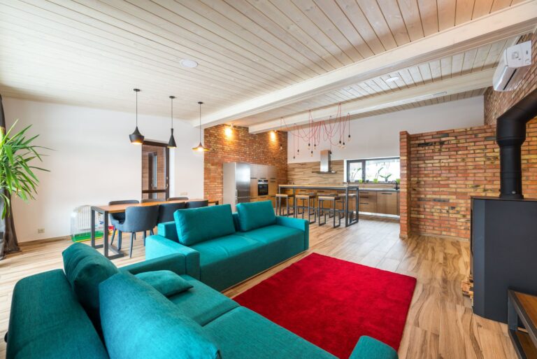 What does renters insurance cover?